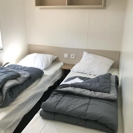 Mh518 3chambres Et 1 Sdb De 40m2 Dans 4 étoiles * Saint-Julien-en-Born