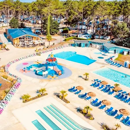 Mh518 3chambres Et 1 Sdb De 40m2 Dans 4 étoiles Camping *