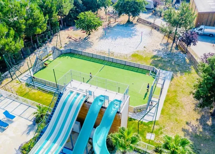 Mh518 3chambres Et 1 Sdb De 40m2 Dans 4 Etoiles *